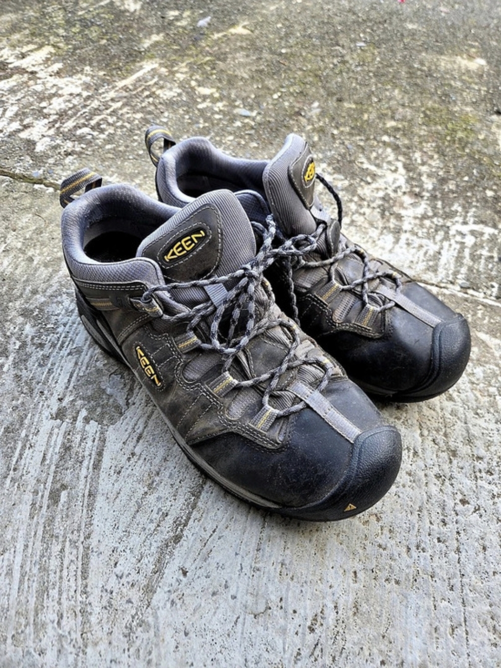 KEEN Utility Work Shoe Black & Yellow US 13